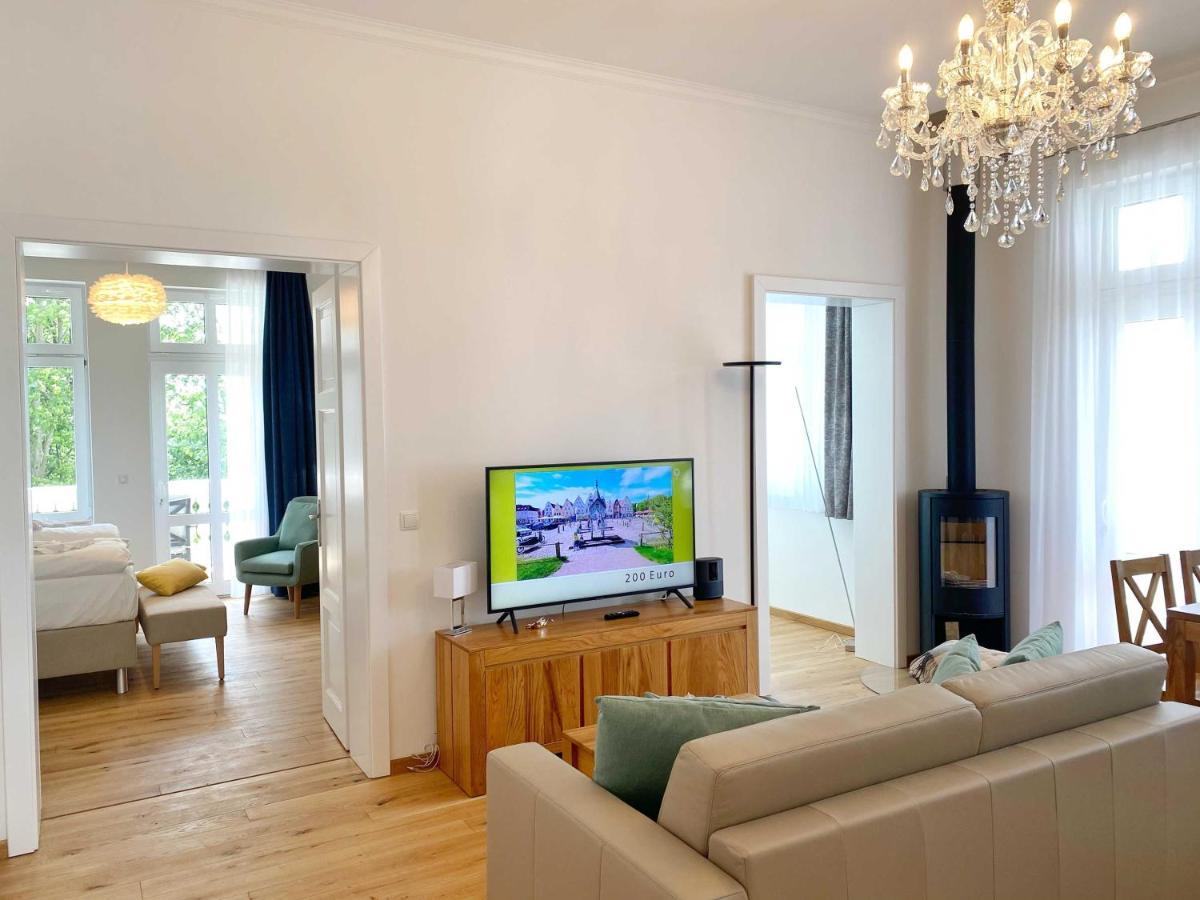 Villa Jenny - Ferienappartement 1 Mit Meerblick Sassnitz Exteriör bild